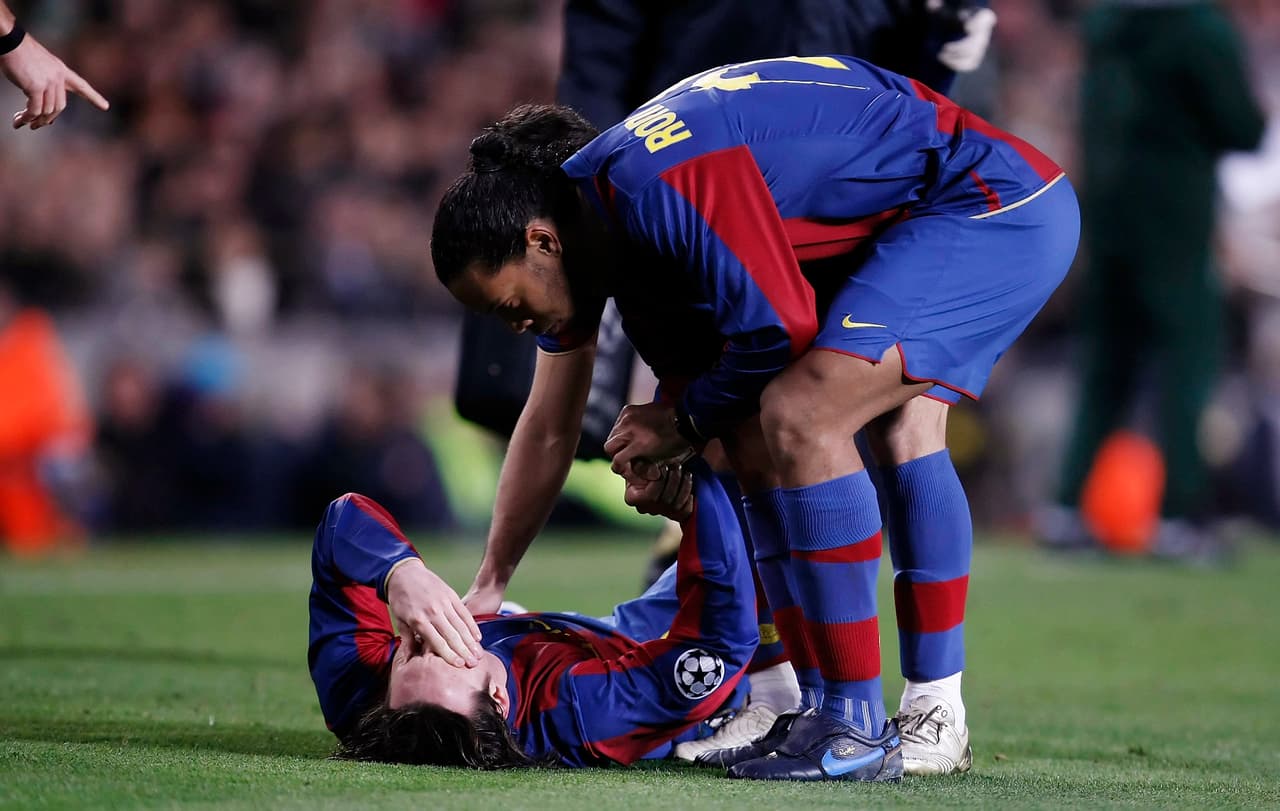 Finalmente, ante el Celtic de Glasgow sufrió exactamente la misma lesión que en Valencia y en este caso estuvo poco más de un mes fuera de combate.