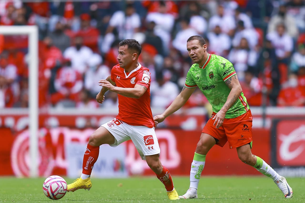 Camilo Sanvezzo, Carlos González y Marcel Ruiz dieron el pase a Toluca a los Cuartos de Final de la Liguilla Apertura 2022 al vencer 3-0 a Juárez en el Repechaje.