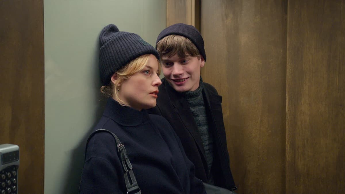 Serie 'Amor y Anarquía'