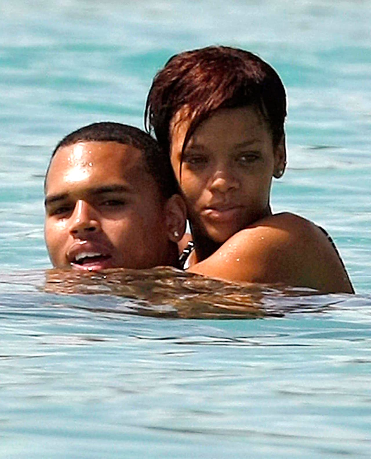En 2009 Chris y Rihanna tenían uno de los noviazgos más mediáticos... andaban juntos para todos lados y se veía que se adoraban.