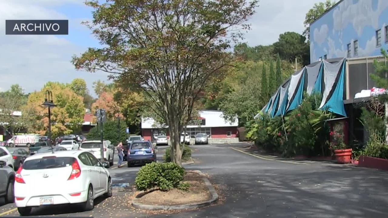 Se registra un tiroteo en el estacionamiento de un restaurante de comida hispana en Midtown