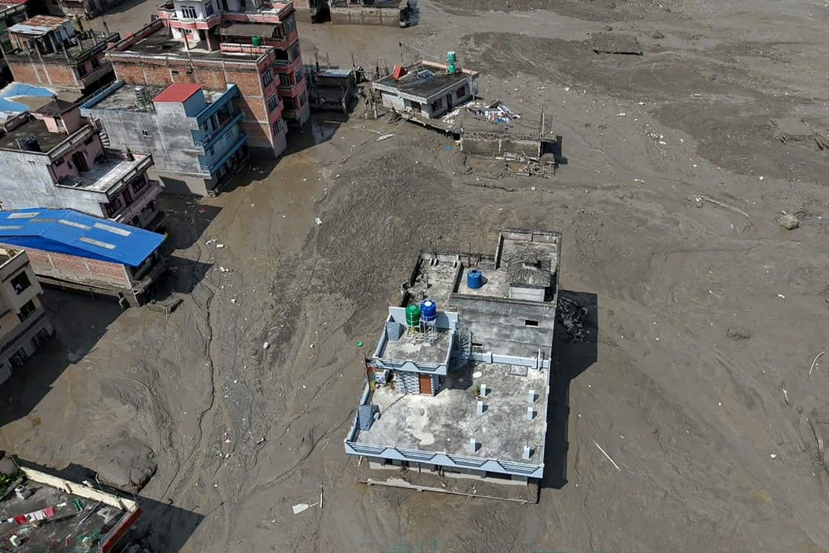 Otro detalle sobre las casas sumergidas en Nepal.