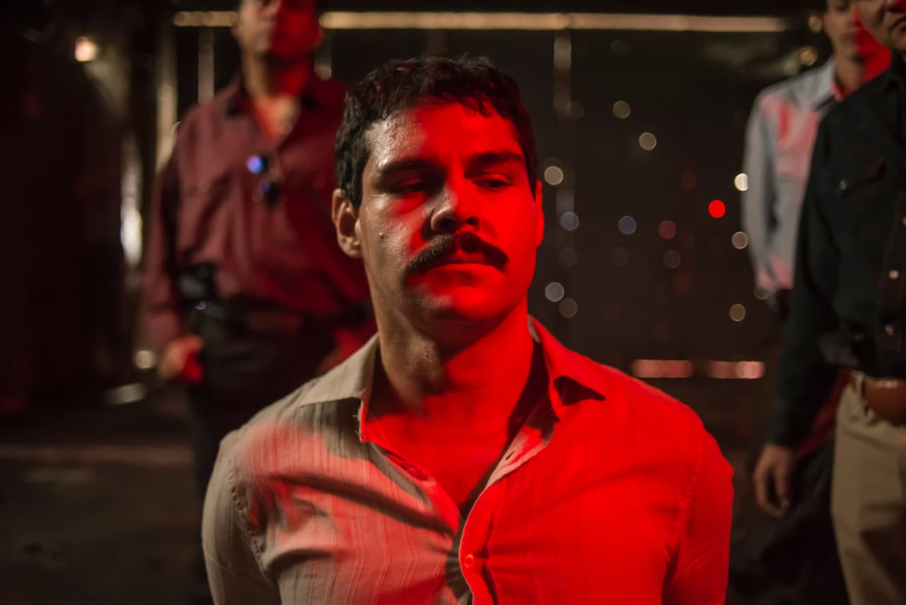 Así es Marco de la O, 'El Chapo' en la pequeña pantalla