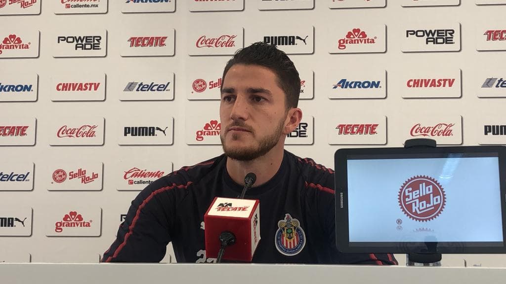 Hiram Mier aseguró que en Chivas no preocupa América... por el momento
