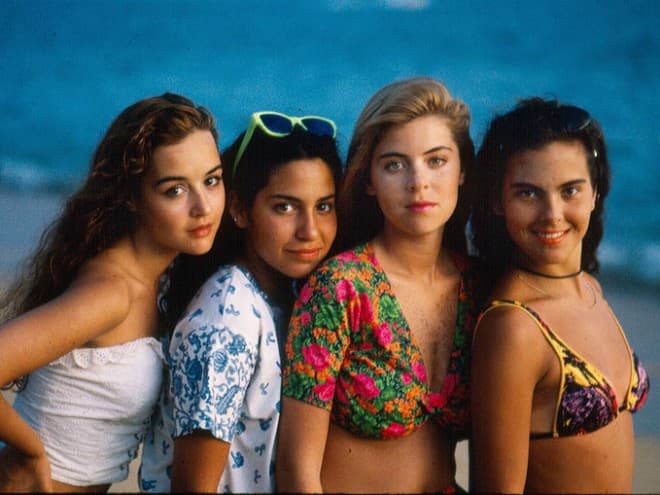 Junto a sus compañeras de "Muchachitas" en 1991.