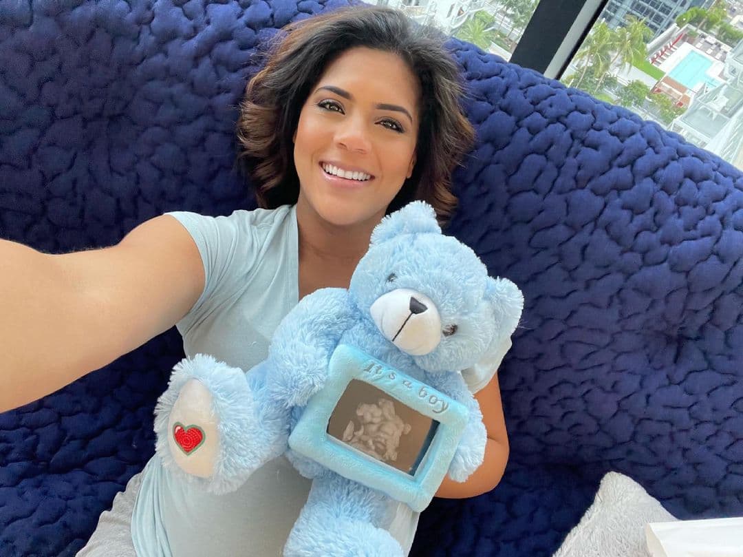 Las ansias de Francisca eran muy evidentes conforme avanzaban los días, pues nada le hacía más ilusión que tener a su bebé y por fin conocer su pequeño rostro.