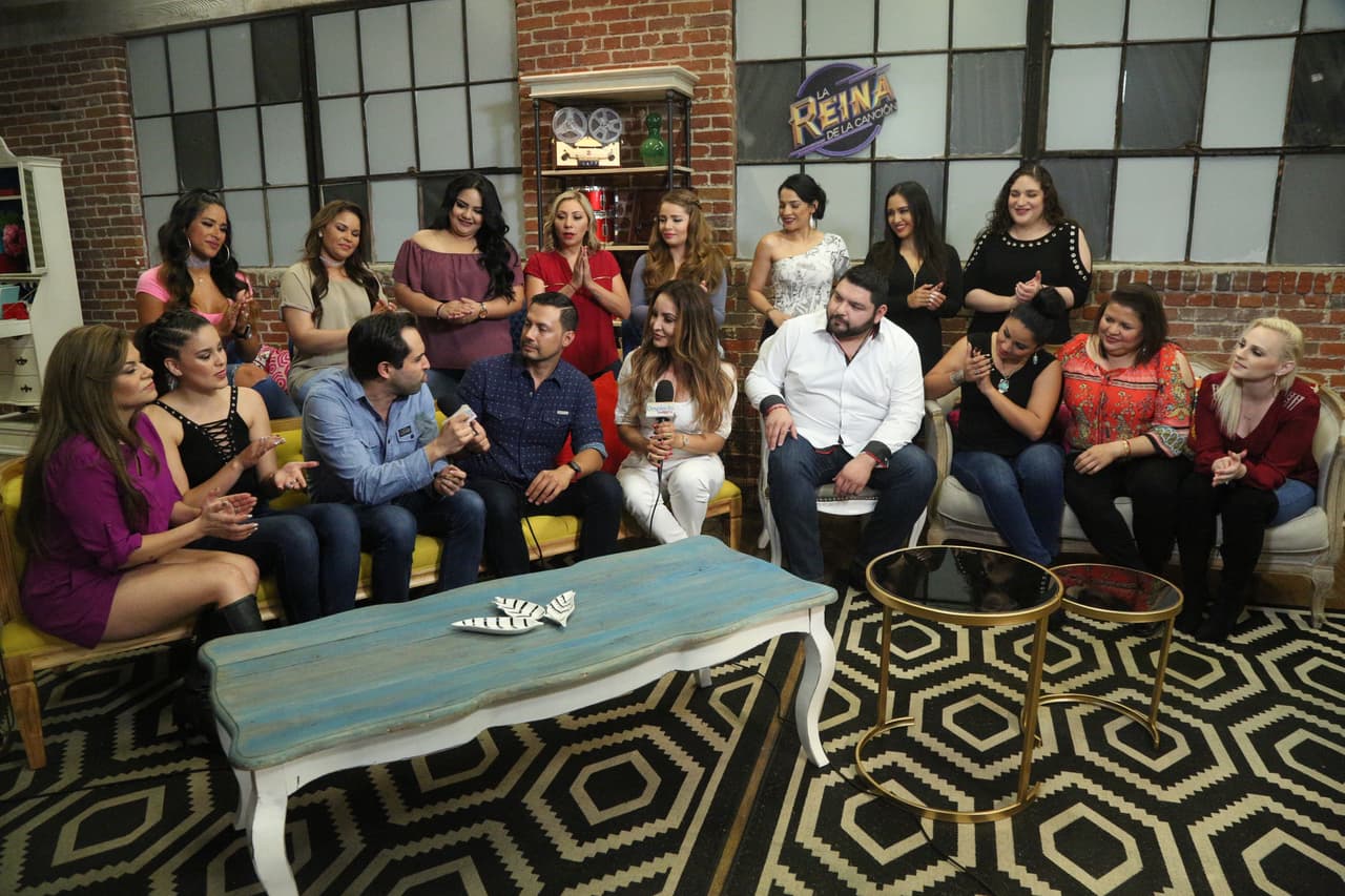 Se armó el arguende en la 'La Reina de la Canción' con la visita de La Bronca, El Tambochi y El Compa Ivan a pocos días de que comiencen los shows EN VIVO.