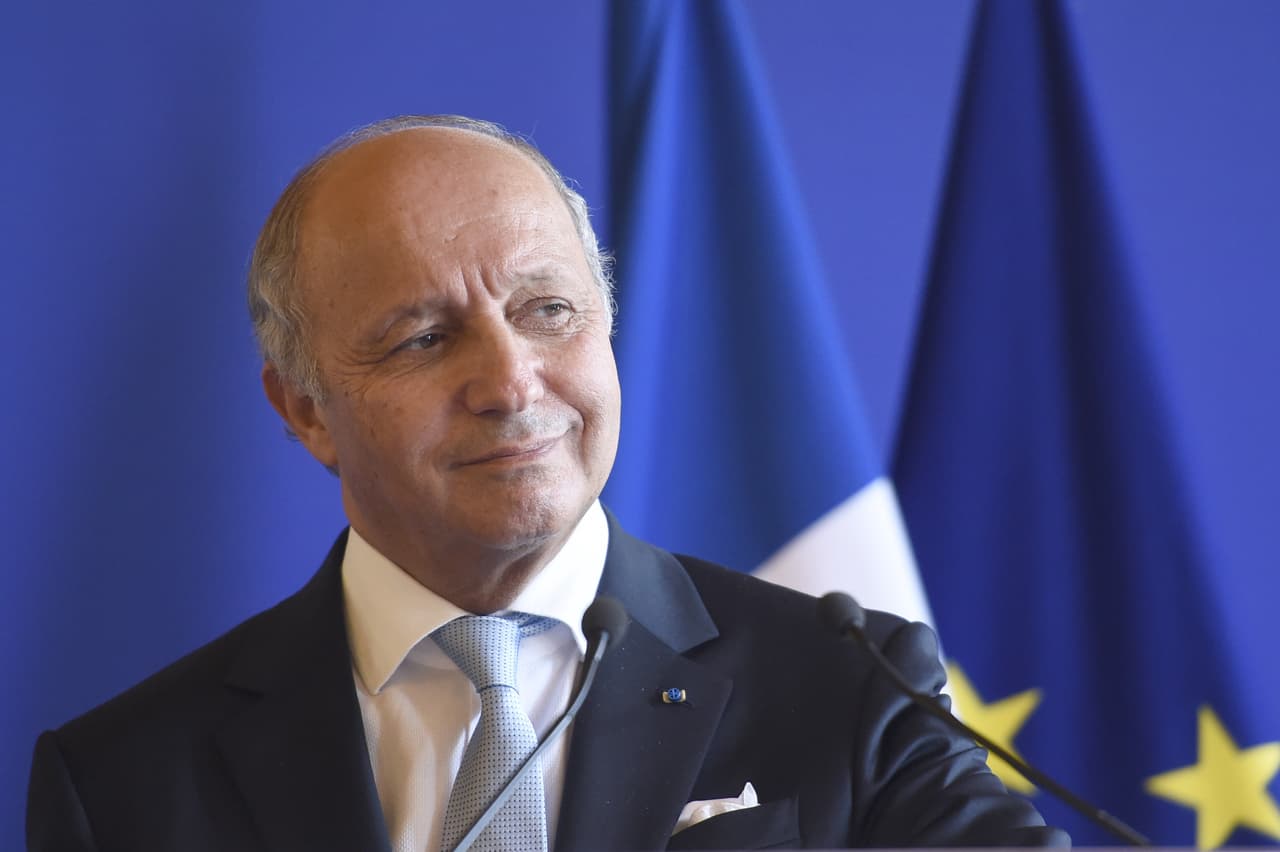 La cuarta y última teoría que habla sobre el fin de la humanidad se refiere a Laurent Fabius, ministro francés de Asuntos Exteriores.