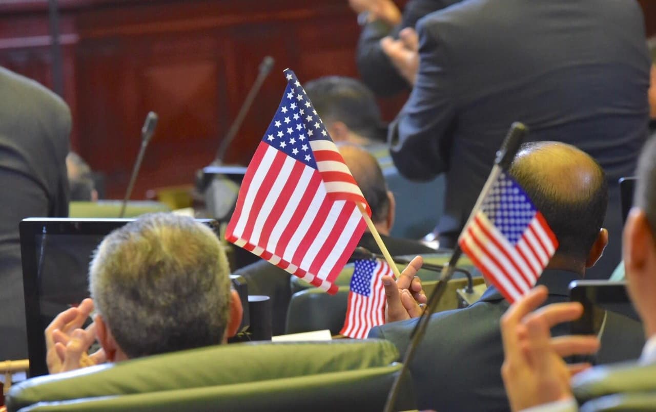 Este centenario conmemora la fecha en que se le otorgó la ciudadanía estadounidense a los puertorriqueños, que llegó 19 años después de que EEUU tomara control sobre Puerto Rico tras la Guerra Hispanoamericana de 1898. (EFE)