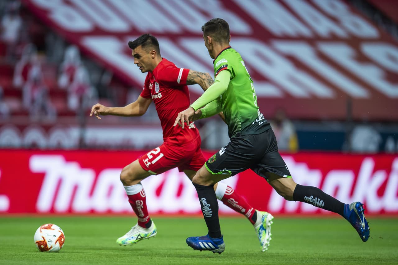 Darío Lezcano es el encargado de darle los puntos a los Bravos tras derrotar al Toluca.