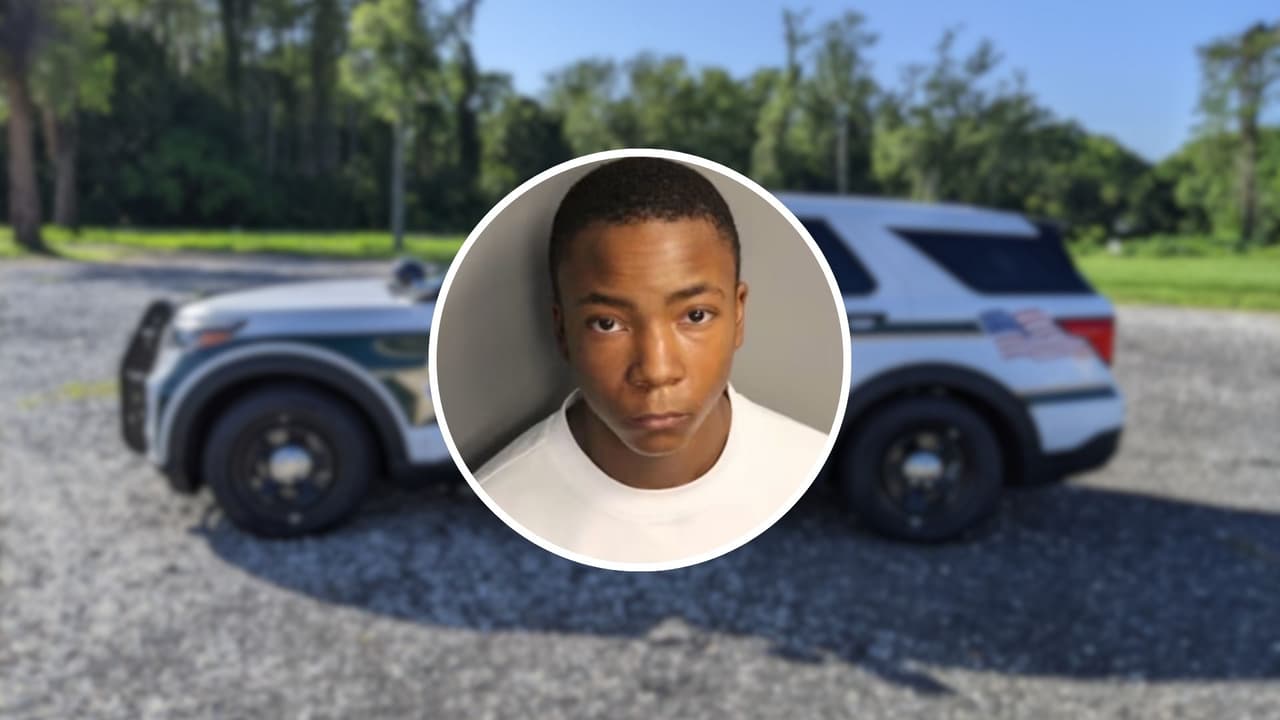 Adolescente de 15 años acusado como adulto por el asesinato de un joven hispano en Pine Hills