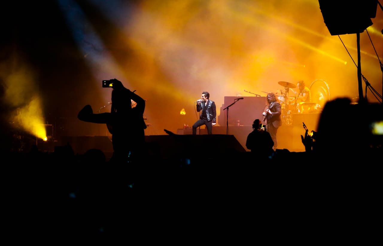 Desde disfraces de unicornios hasta atuendos muy veraniegos, pero eso sí muy buena vibra. Aquí una galería de fotos de la moda y el ambiente de Lollapalooza.