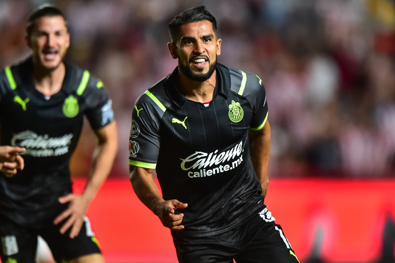 Ponce hizo el tanto del triunfo cuando el juego agonizaba y selló el cuarto triunfo del Guadalajara al hilo.