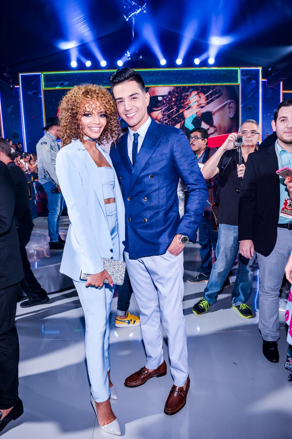 Uff! Leslie Grace y Luis Coronel llegaron juntos, pero sólo como amigos.