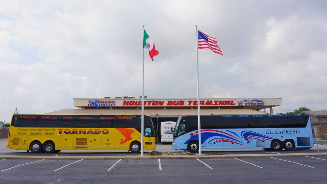 Tornado Bus Company y El Expreso Group, dueñas de rutas de autobús a México, pagarán $3.9 millones por fraude