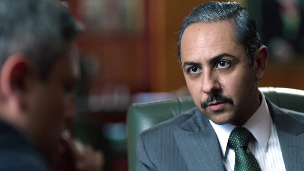 No dejaría que la oportunidad de quedar como un héroe se le escapara de las manos.