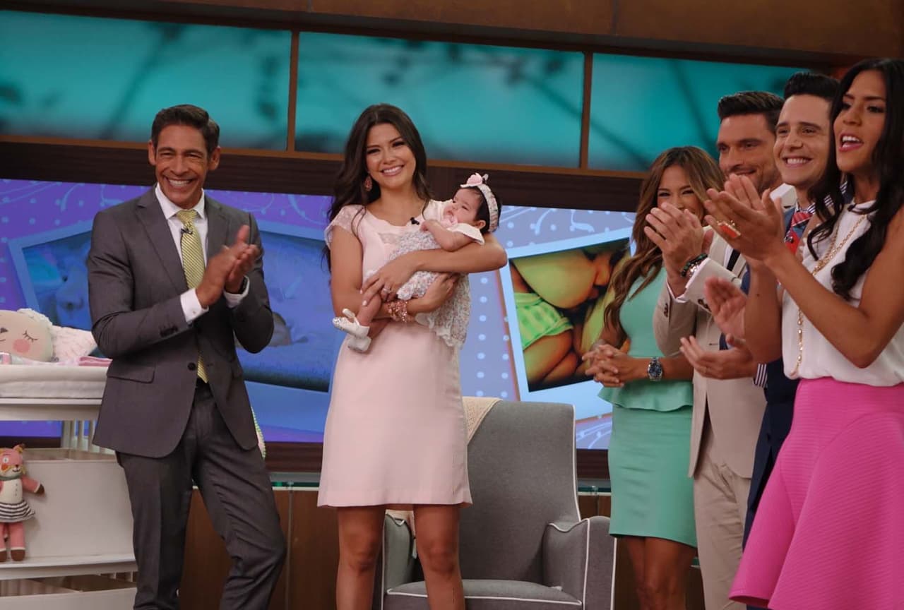 Dos meses después, Ana Patricia regresó a Despierta América por primera vez con Giulietta entre sus brazos.