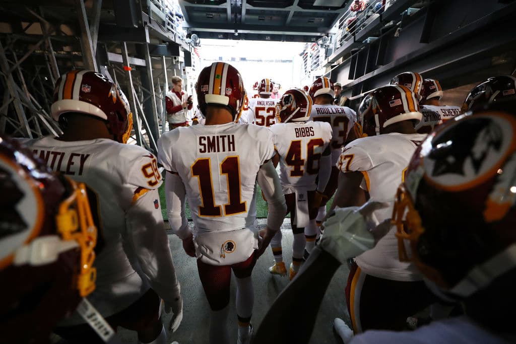 Los Redskins están en tercer lugar del Este de la NFC, con marca de 6-6, un partido atrás de los Dallas Cowboys. Washington recibirá a los New York Giants en su partido de la Semana 14.
