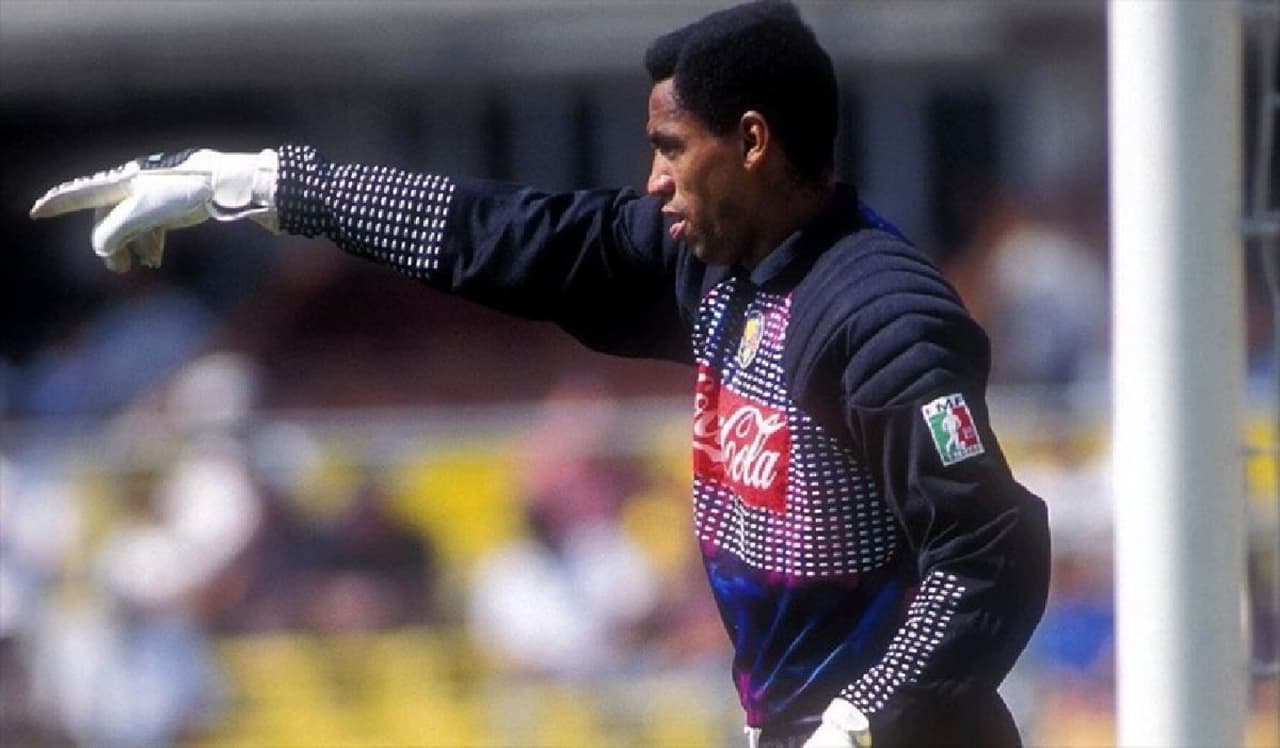 <b>Adrián Chavez</b> es el portero con más títulos en la historia del América. El guardameta azteca conquistó ocho en total.