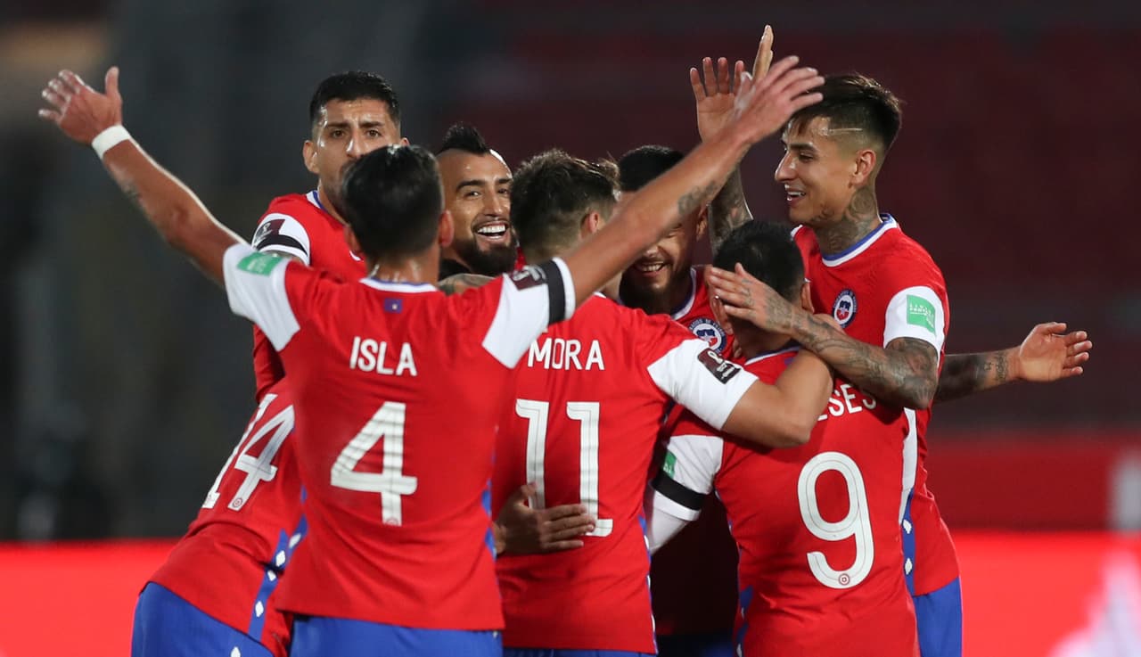 De la mano del ‘Rey Arturo’, Chile derrotó a Perú 2-0 | Con doblete de Vidal, los de Rueda consiguieron su primera victoria en las eliminatorias rumbo al Mundial.