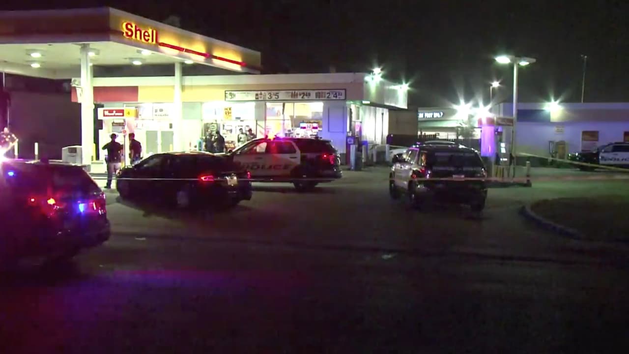 Una discusión termina en un tiroteo causándole varias heridas en las piernas a la víctima