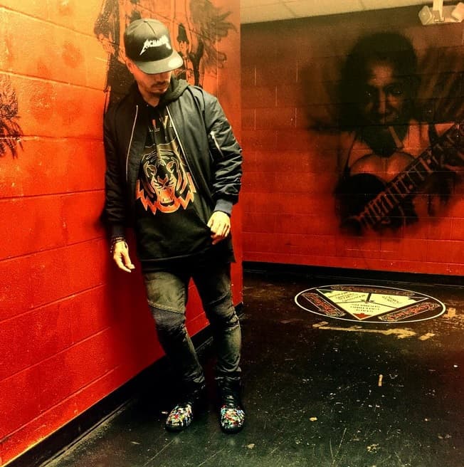 El artista tiene dos nominaciones este año.