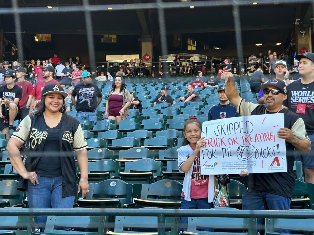Al igual que los partidos anteriores, las puertas del estadio se abrirán a las 2 p.m., donde se esperan casi 50 mil aficionados. Mientras que el juego está programado para iniciar a las 5:03 p.m.