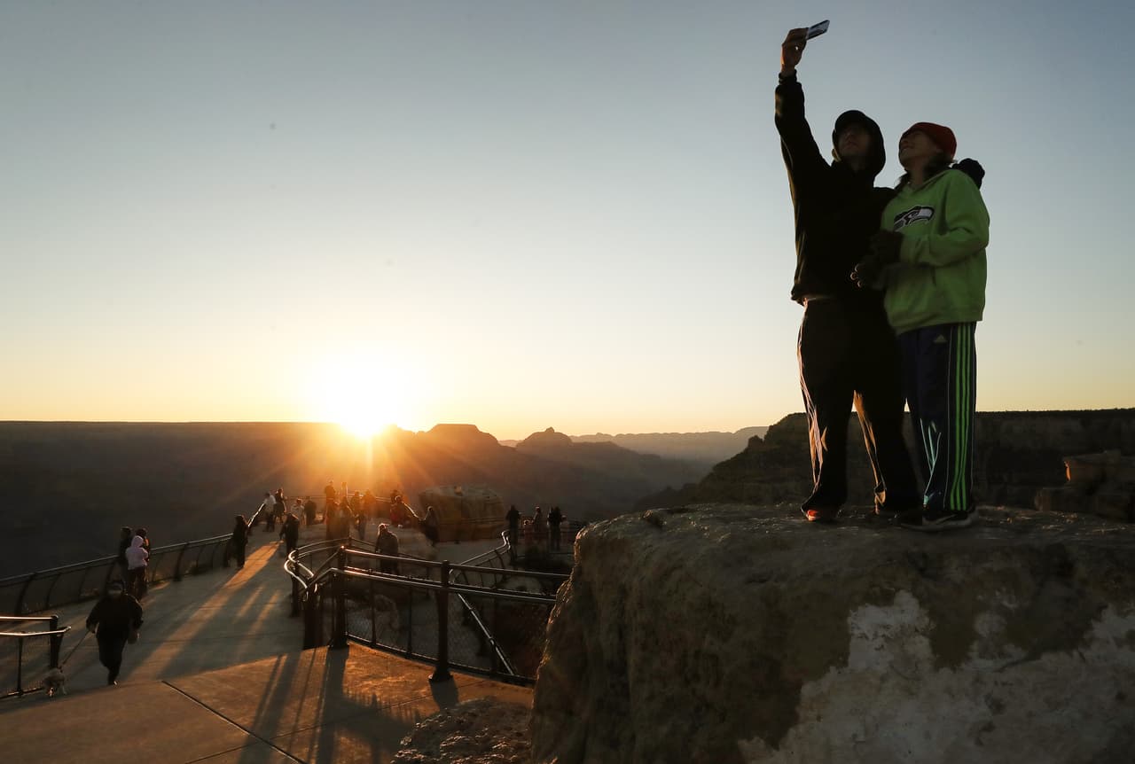 Aliste el abrigo: temperaturas congelantes afectan al área de Phoenix y Tucson