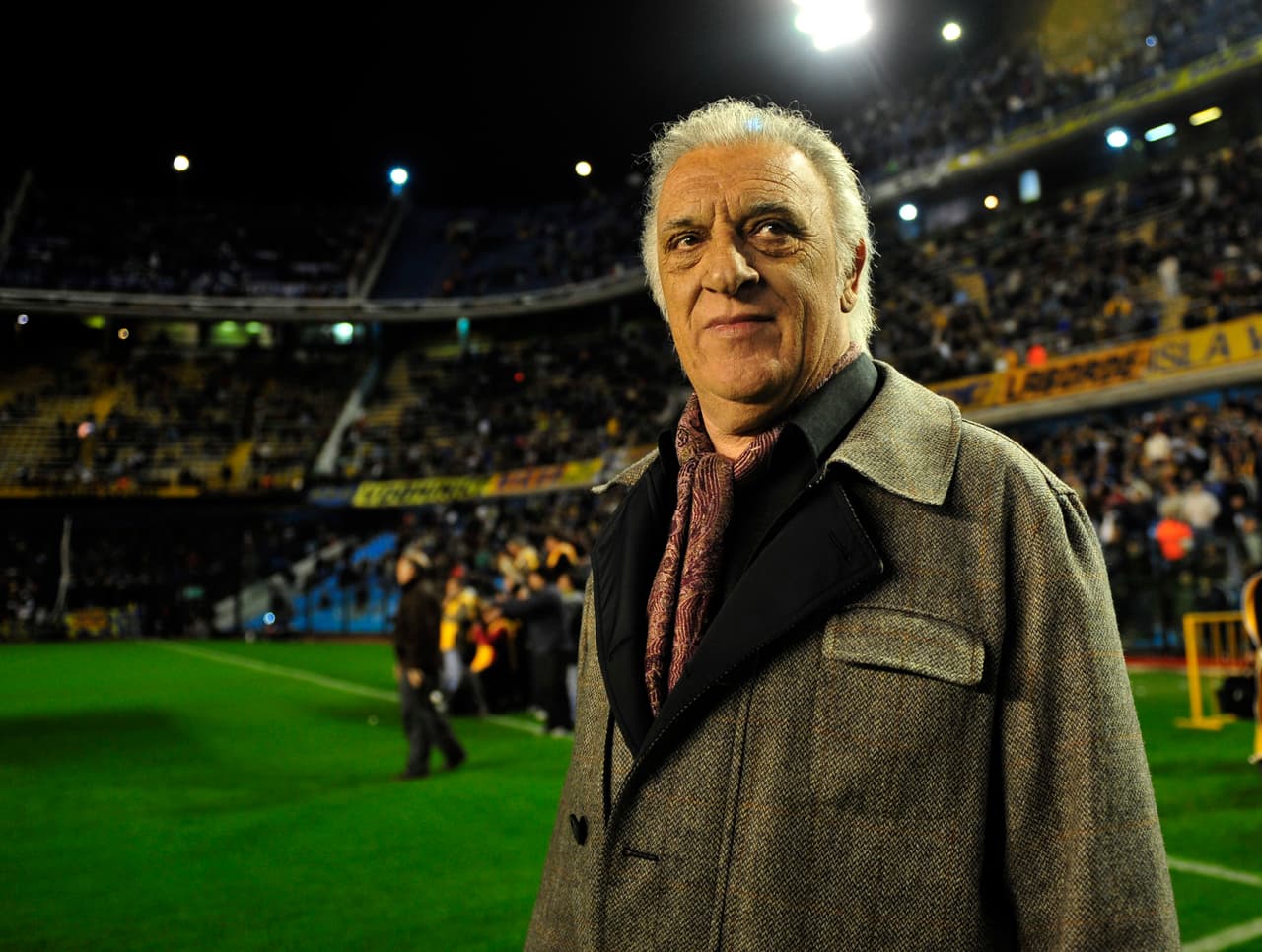 Alfio Basile, sin piedad con Gonzalo Higuaín: "Se cagó en la final"