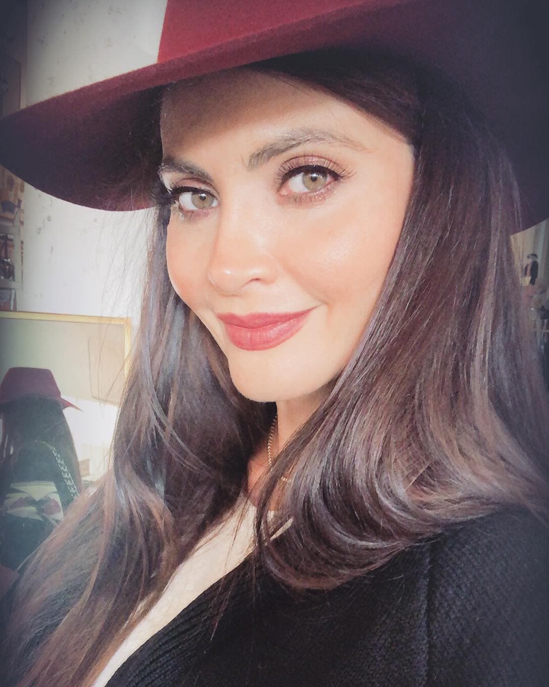 "Quiero que se vean reflejadas y alcen su voz.
<b>Eso fue lo que me motivó a aceptar la propuesta</b> cuando me llegó el guión”, agregó.