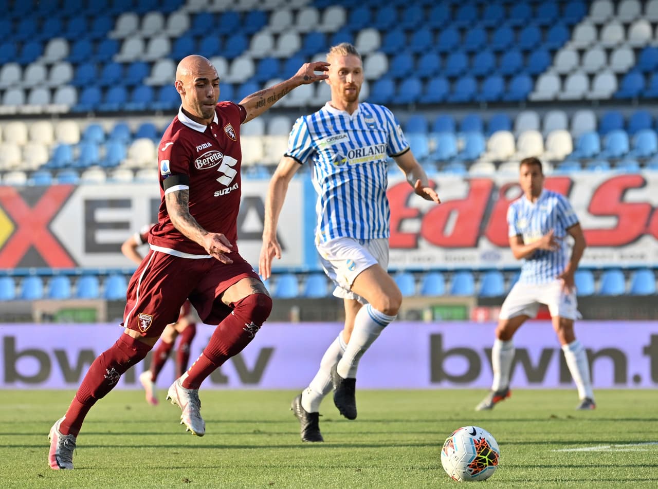 Con resultados de bBologna 3-2 Lecce, Cagliari 0-1 Udinese, Hellas Verona 1-5 Lazio, Roma 2-1 Fiorentina y SPAL 1-1 Torino, se da prácticamente por cerrada la jornada 36 del futbol italiano.