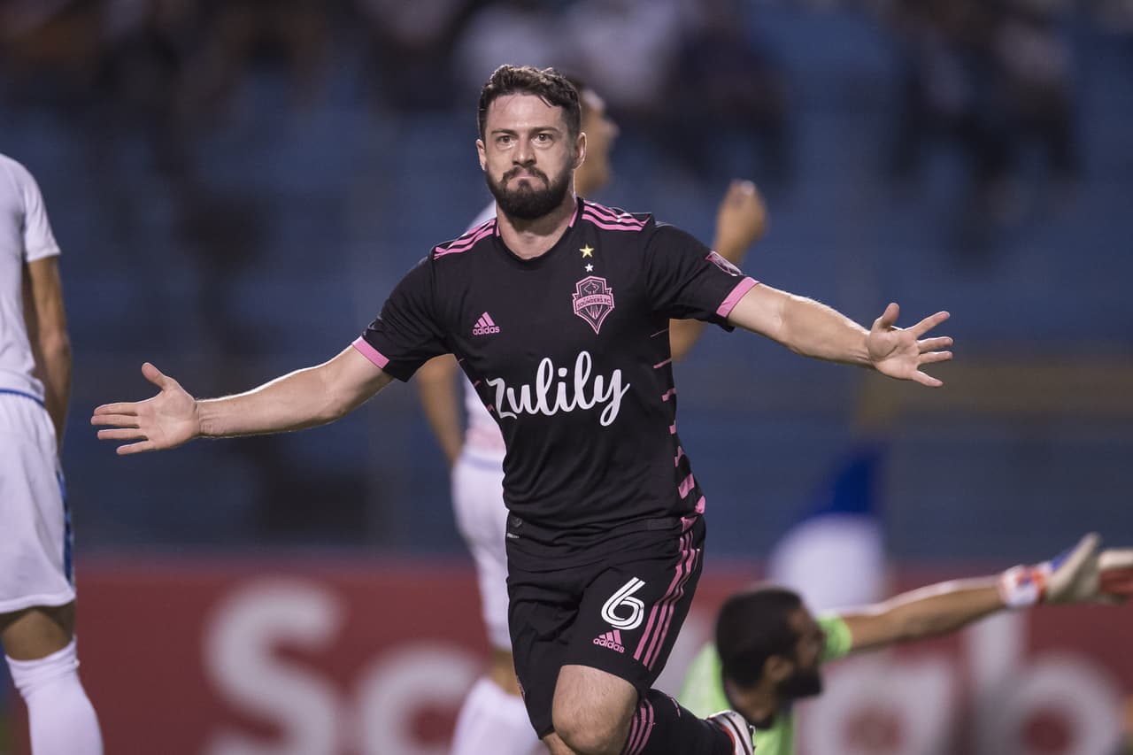 João Paulo Mior logró el primer tanto del partido apenas al minuto 6.