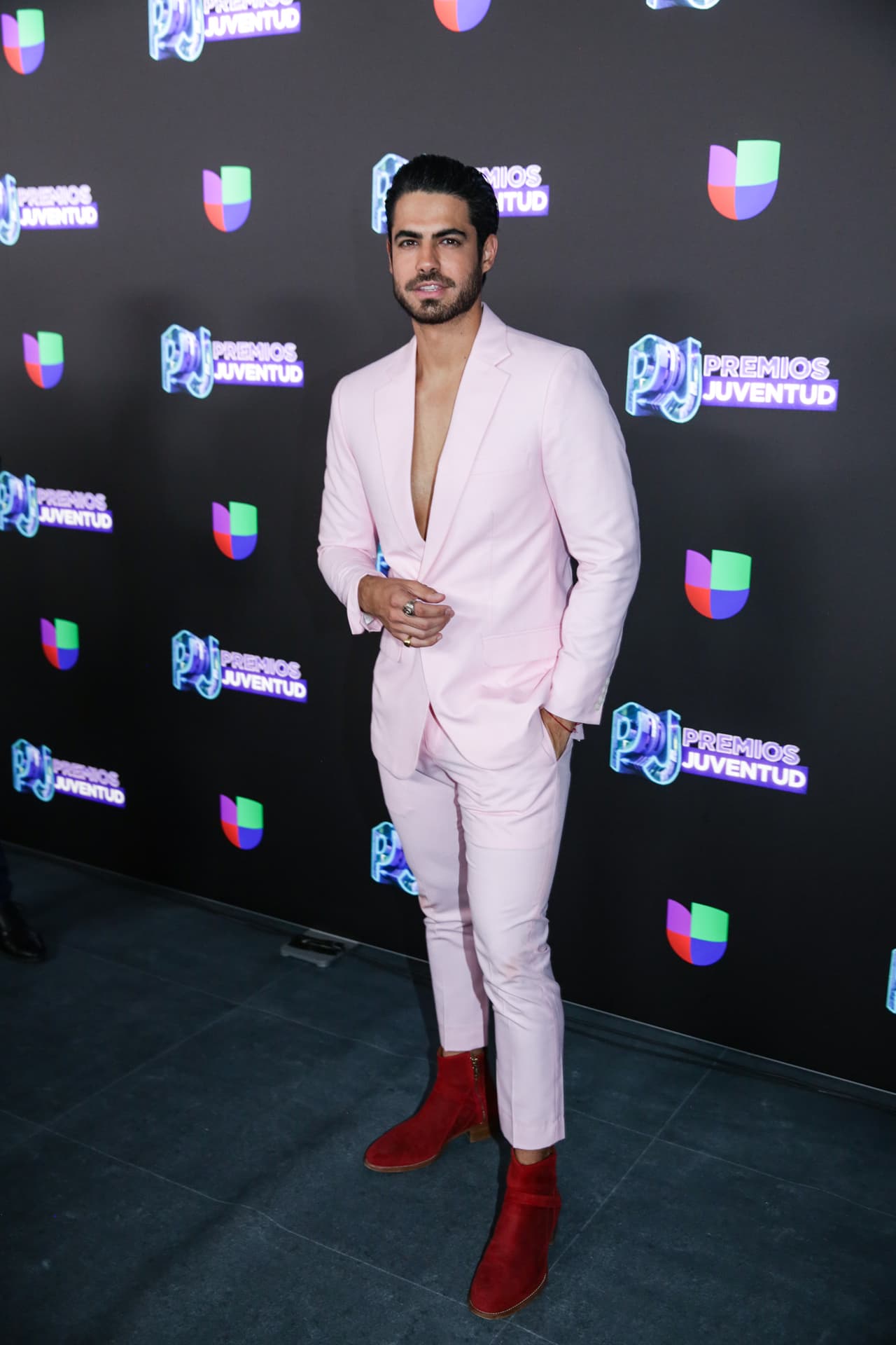 Roberto Hernández fue el host en esta ocasión del Contdown de la fiesta del verano.