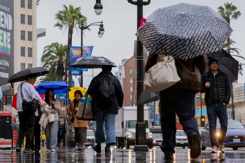 Sur de California recibirá lluvias intensas todo el fin de semana