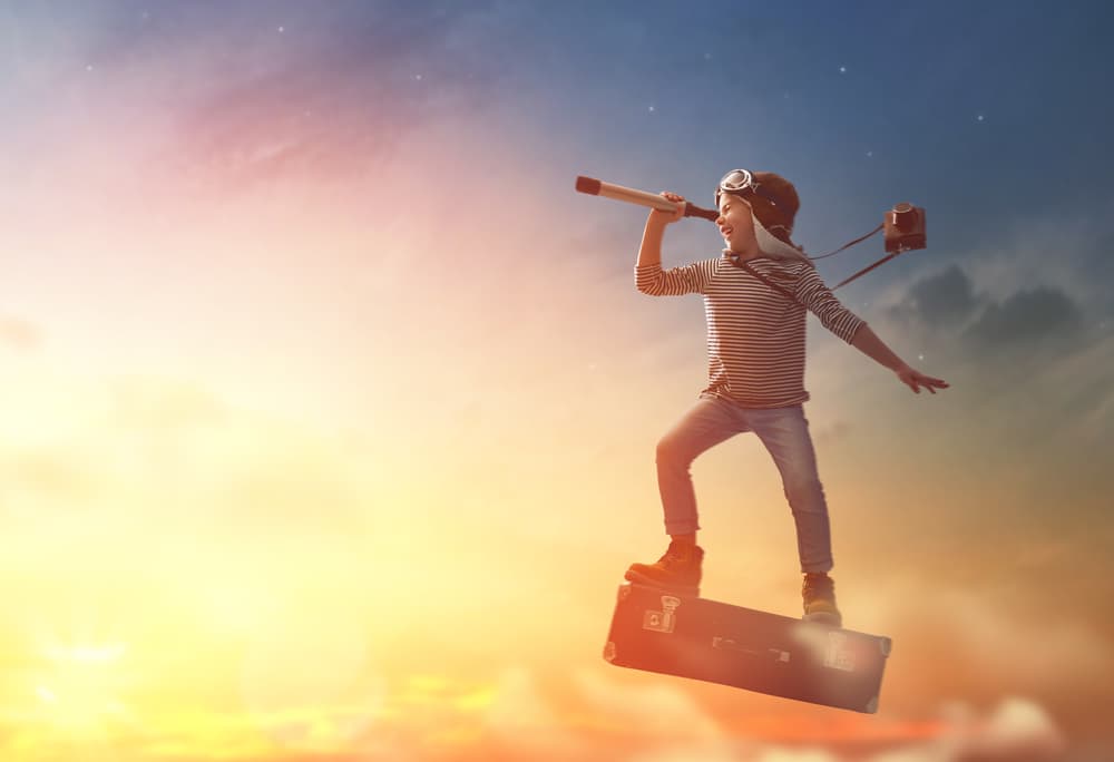 <h3 class="cms-H3-H3">Aspectos positivos de Piscis </h3>
<br>Imaginativo y sensible, compasivo y bondadoso, intuitivo y con una gran capacidad para el sacrificio personal. También es idealista, desprendido y espiritual.
<br>