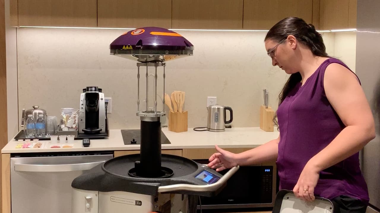 El proceso de desinfección y combate a la amenaza del coronavirus incluye dos fases que duran solo algunos minutos.