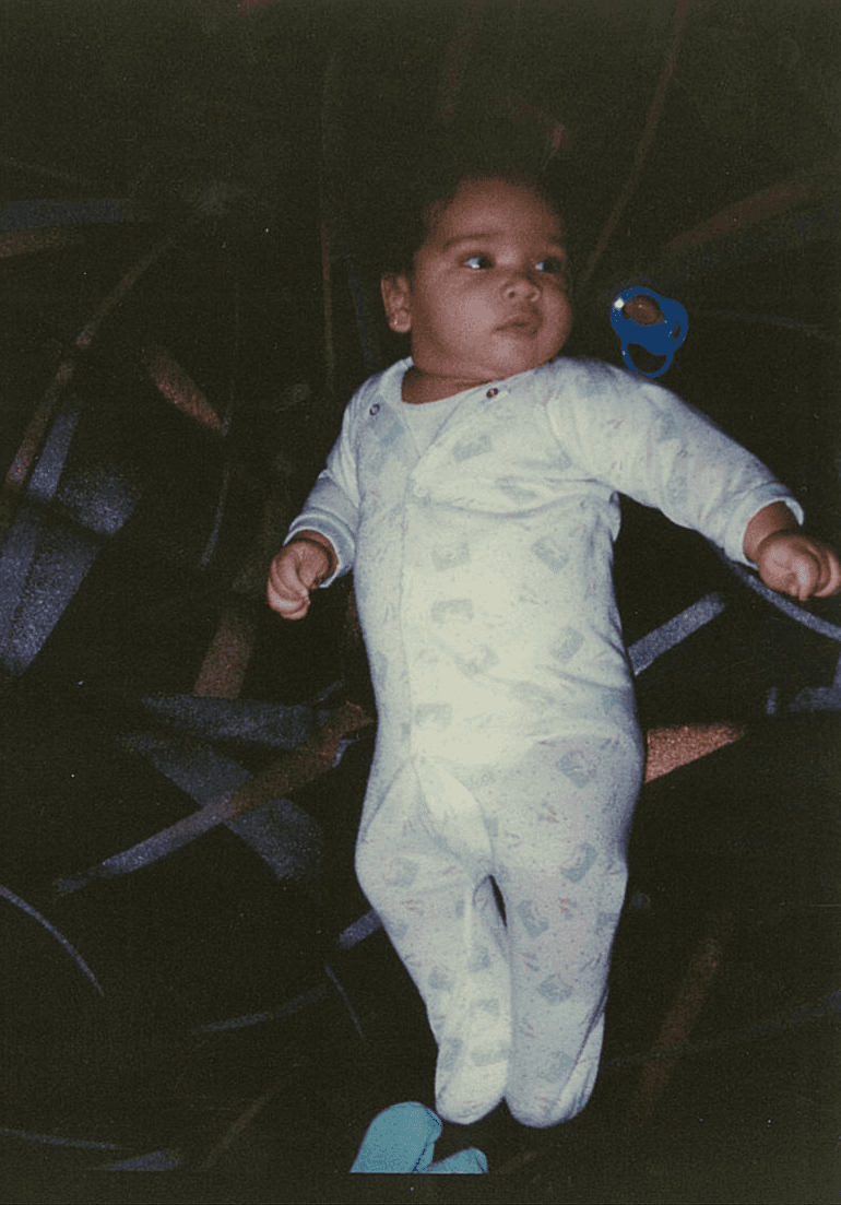 Elison sabe lo que es tocar fondo. Gracias a la música, él ha sabido salir adelante. Elison es una inspiración para todos nosotros.