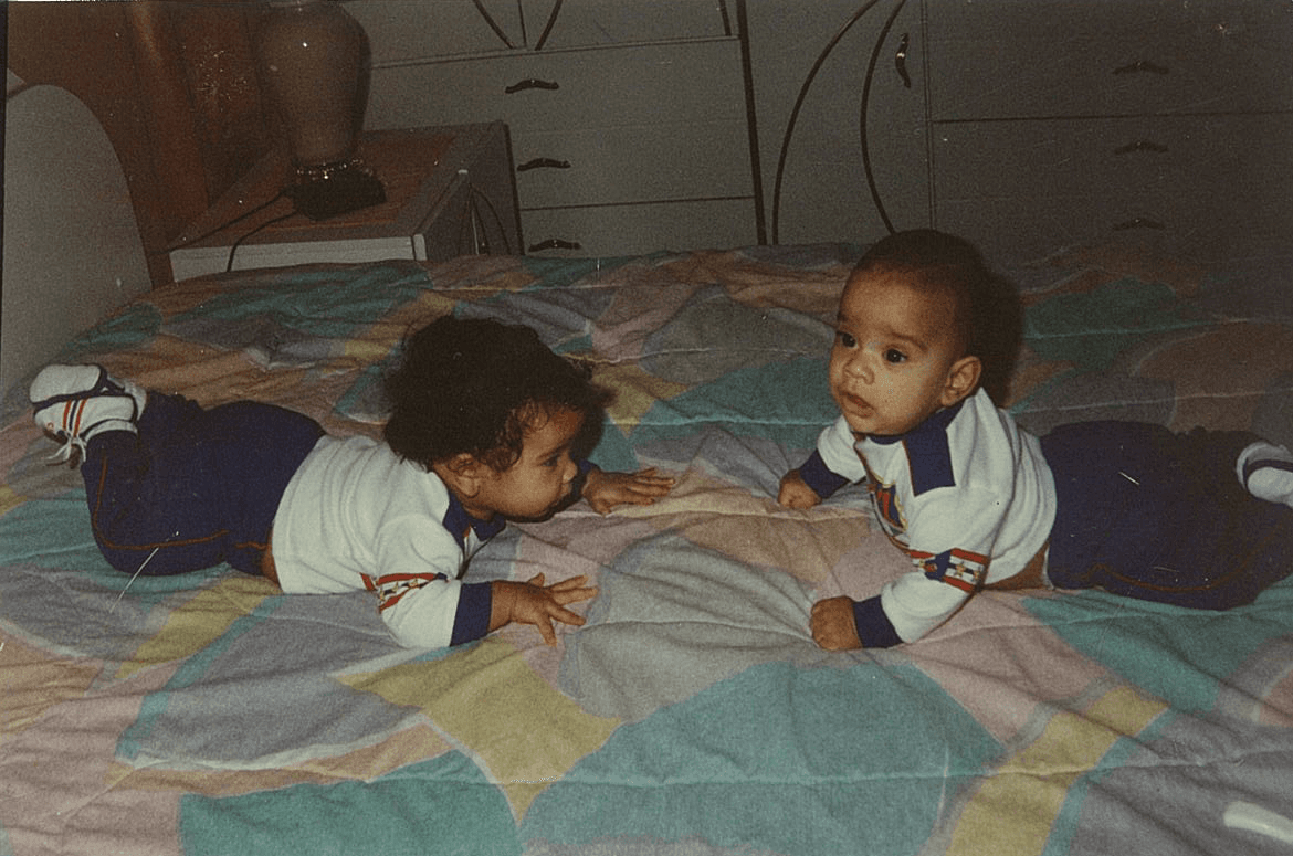 Elison sabe lo que es tocar fondo. Gracias a la música, él ha sabido salir adelante. Elison es una inspiración para todos nosotros.