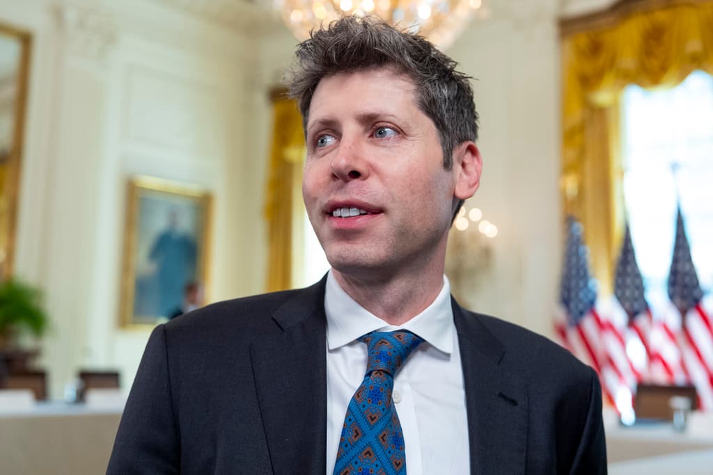 Sam Altman y Elon Musk, magnates de la IA, están de acuerdo con el CEO de Anthropic sobre ralentizar el desarrollo de la IA