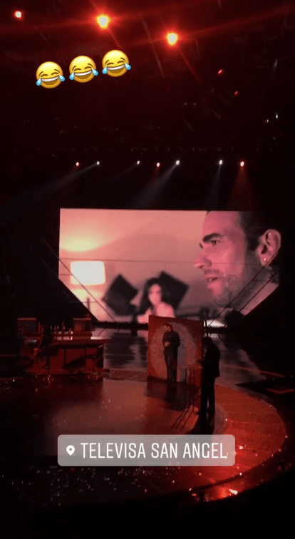 Uno de los equipos hizo una parodia de la canción 'Felices los 4' y había hasta un video pregrabado.