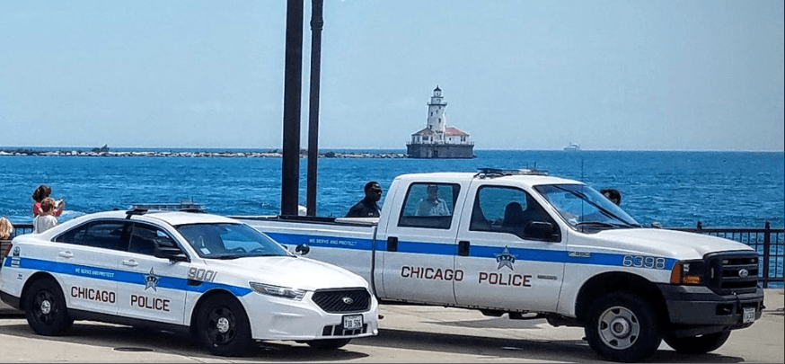 Eddie Johnson, superintendente de la policía de Chicago, dijo que estos vehículos están destinados a demostrar a la comunidad que los oficiales "están aquí para ser un recurso visible y confiable en todo momento".