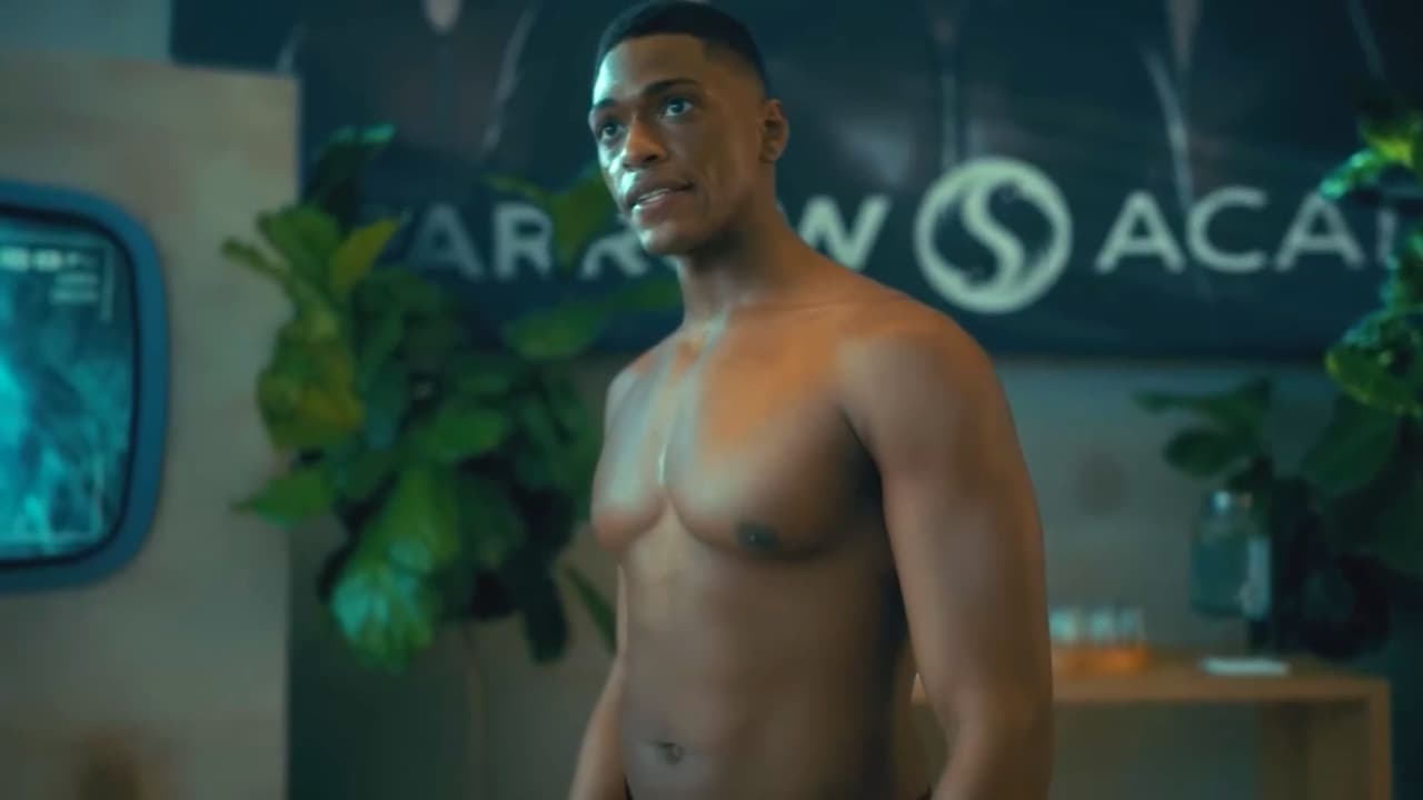 Marcus tiene el poder de super fuerza y gran agilidad en ‘The Umbrella Academy’.