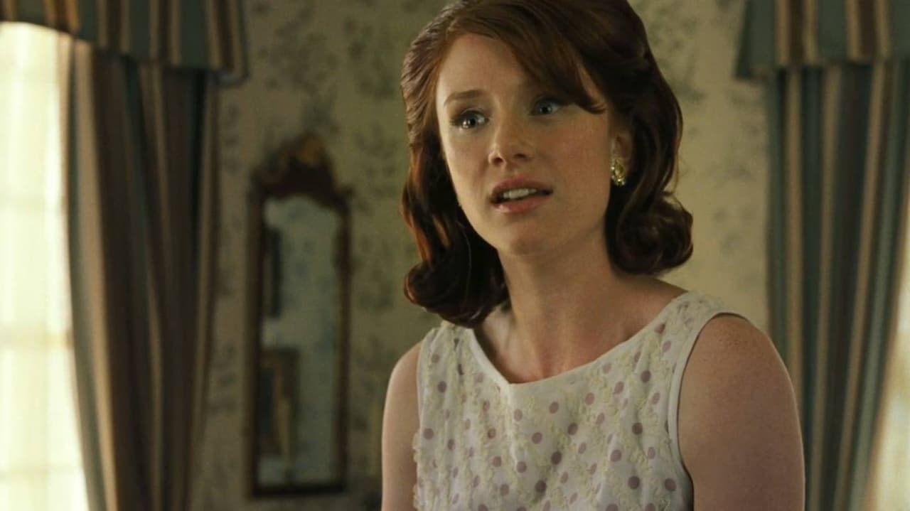 La actriz le dio vida a Hilly Holbrook, quien trataba con desprecio a la comunidad afroamericana, especialmente a las sirivientas. Su papel como villana fue aclamado, pues Bryce no había mostrado esa faceta de su trabajo.