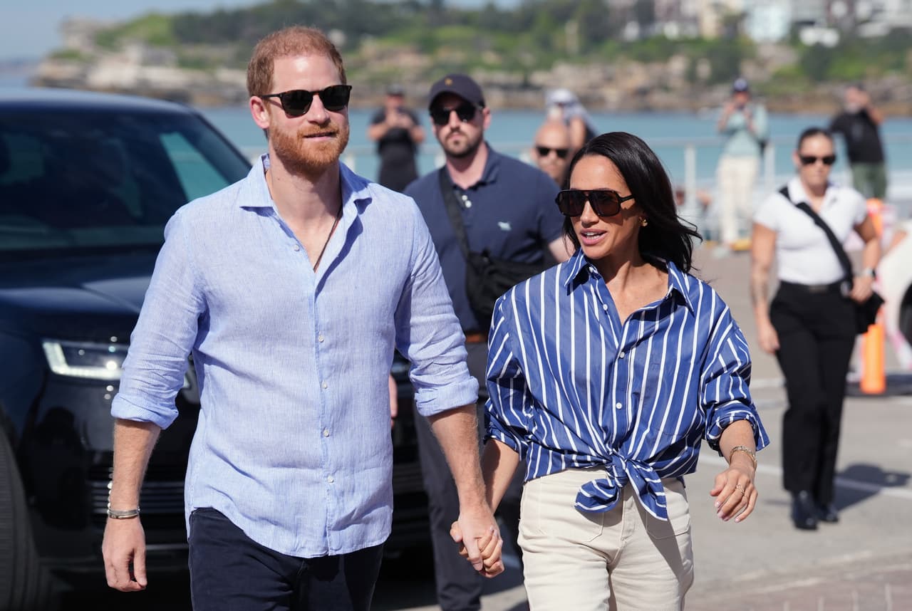 El príncipe Harry y Meghan regresarán al Reino Unido con sus hijos