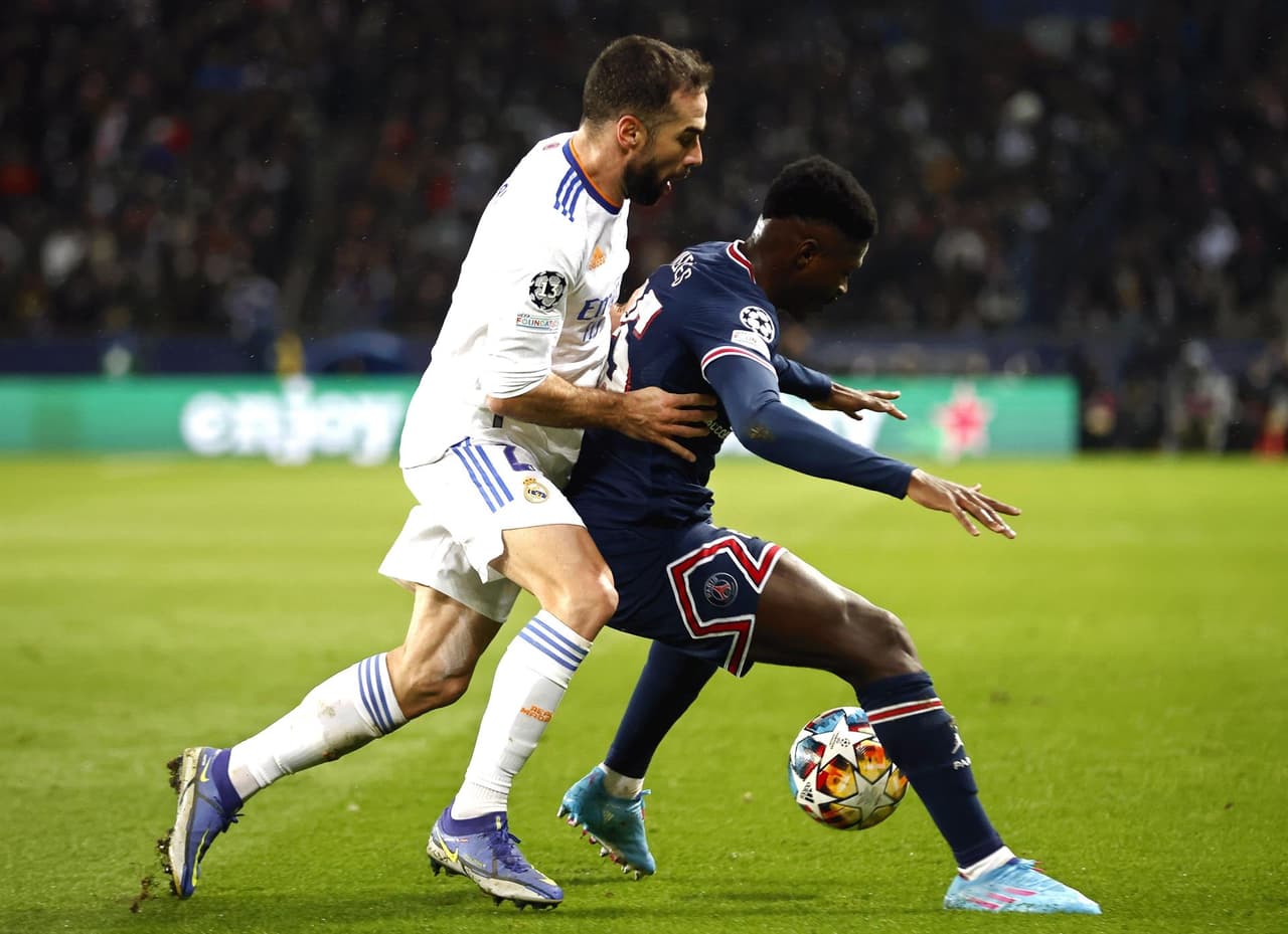 Paris Saint-Germain gana sobre la hora al Real Madrid con anotación de Kylian Mbappé en el partido de ida de los Octavos de Final en la Champions League.