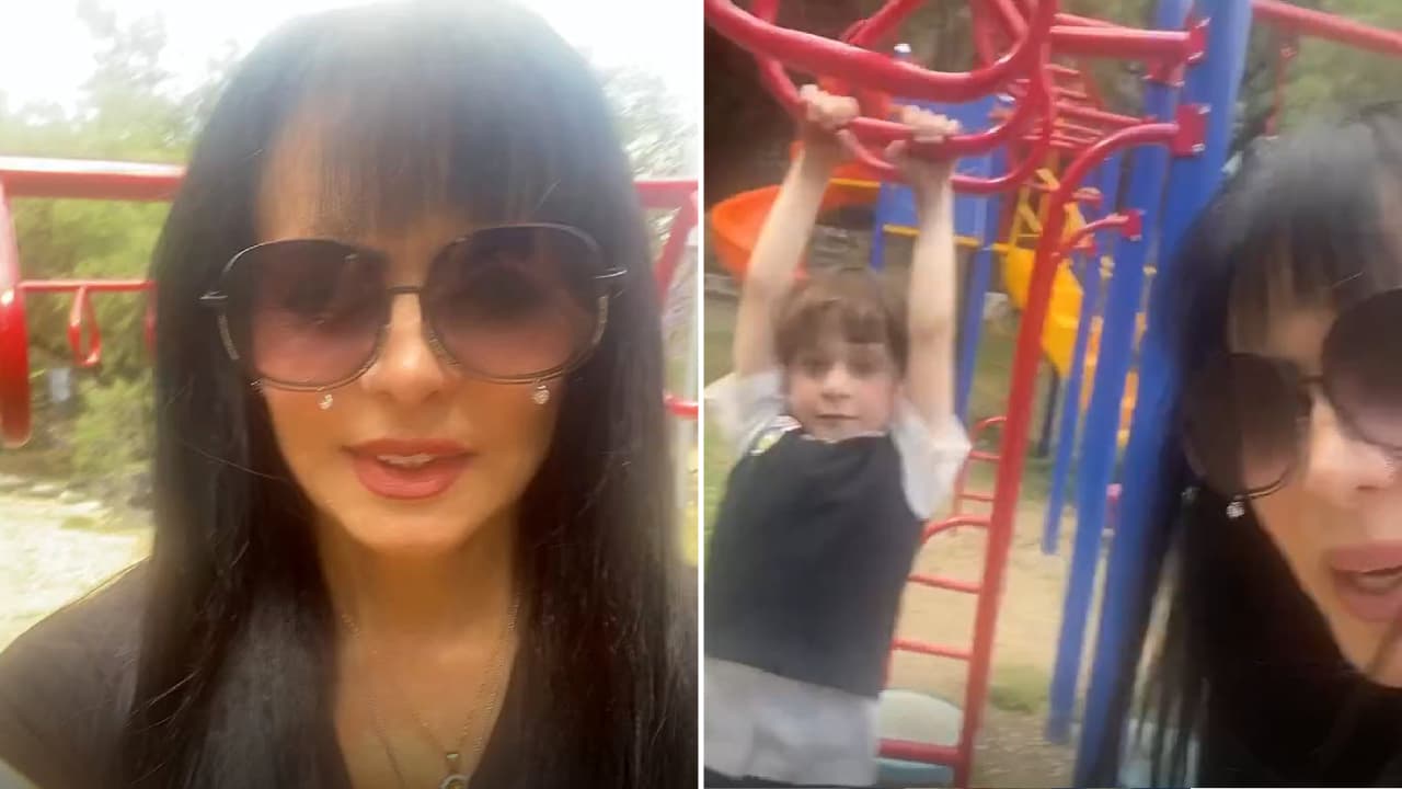 Maribel Guardia se divierte en el parque con su nieto José Julián.