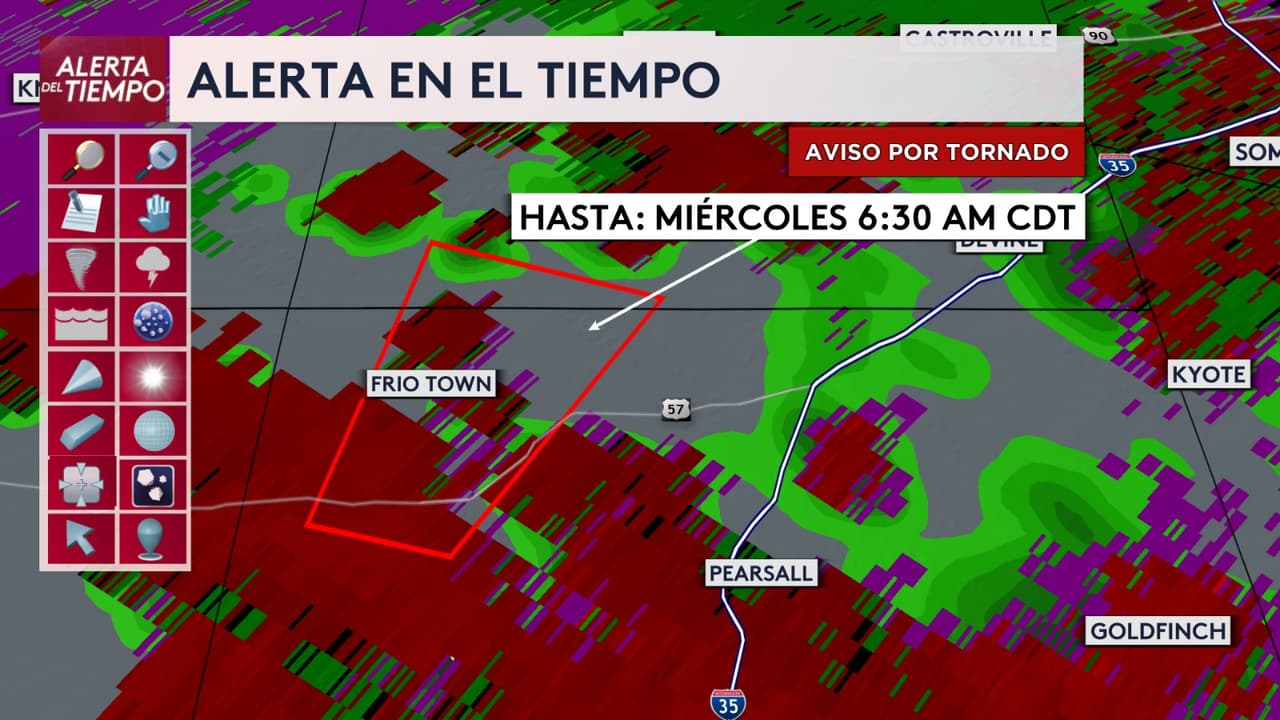 🚨🌪️ Alerta en el Tiempo: Se activa un aviso por tornado para sectores del Condado Frio, incluyendo áreas cercanas a Frio Town.
<br>
<br>⚠️ Una tormenta con fuerte rotación se desplaza por la zona. El aviso permanece vigente hasta las 6:30 am.