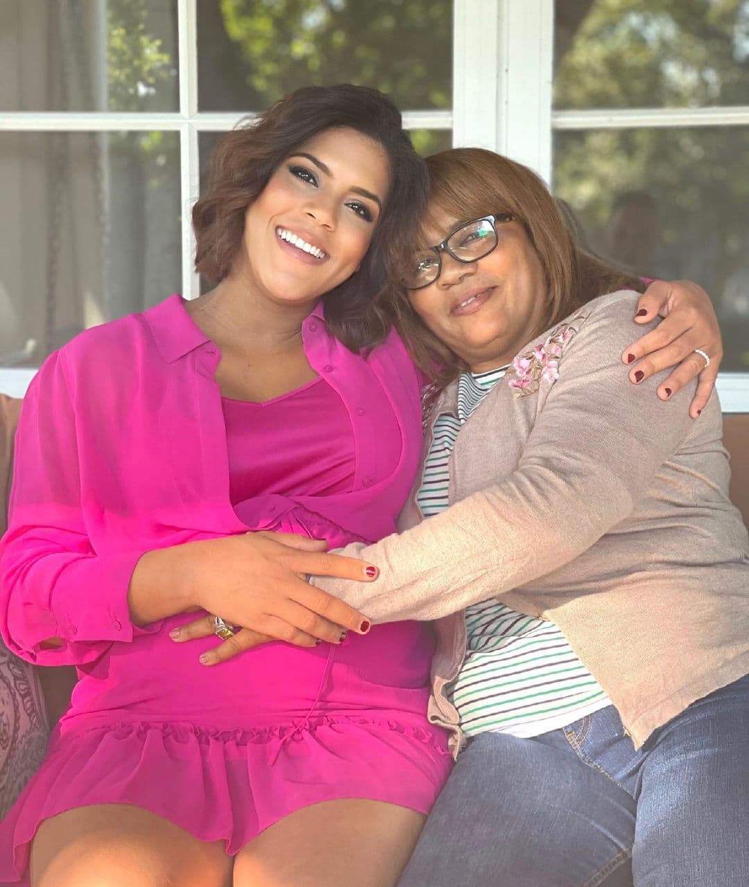 Además de su esposo, su mamá fue uno de los pilares más importantes de Fran durante esta etapa. Doña Divina viajó hasta Miami para estar cerca de la dominicana y cuidarla, incluso ahora que ya tienen a Gennaro con ellas.