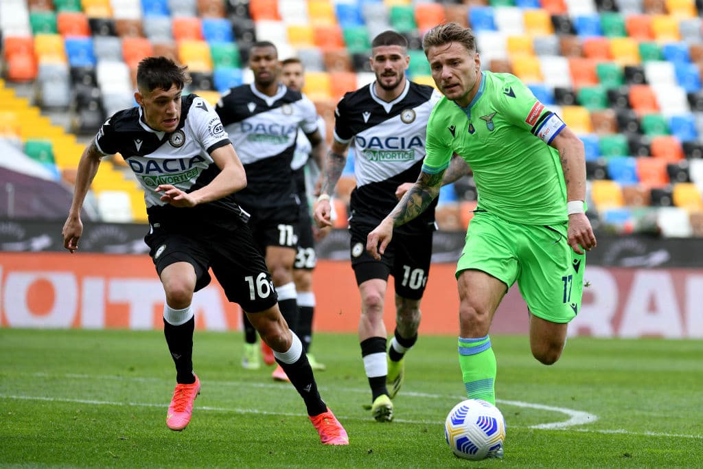Udinese cayó por la mínima ante la Lazio 1-0 con gol de Adam Marusic al minuto 37 en la Serie A. Los 'biancocelesti' siguen por la pelea de puestos europeos, mientras que el Udinese sigue en media tabla en la doceava posición.