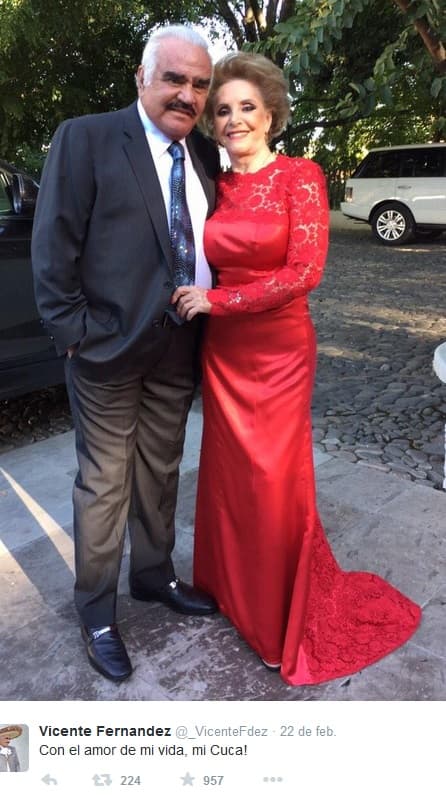 Tampoco se olvida de presumir el gran amor que siente por su inseparable compañera, 'Cuquita'.